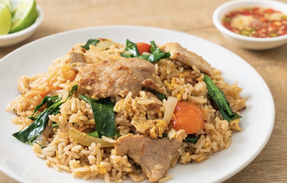 ข้าวผัดหมู